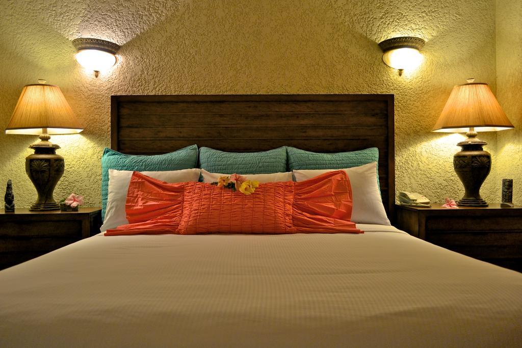Mayan Princess Beach & Dive Resort West Bay Habitación foto