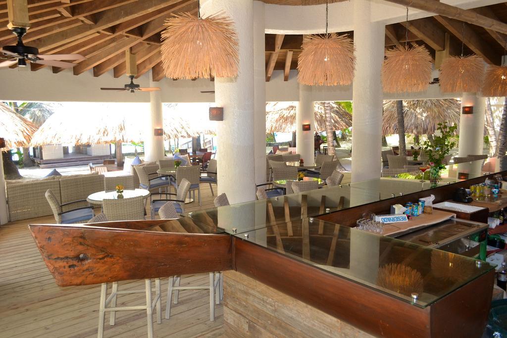 Mayan Princess Beach & Dive Resort West Bay Exterior foto