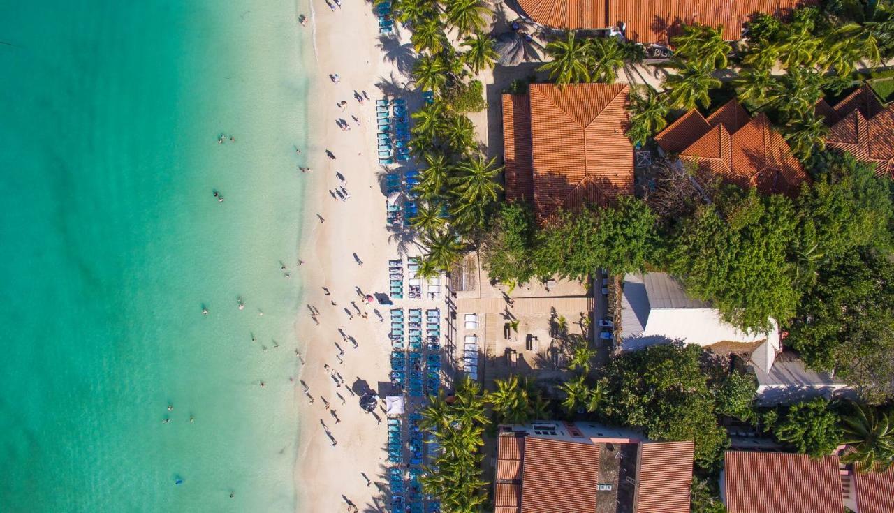 Mayan Princess Beach & Dive Resort West Bay Exterior foto