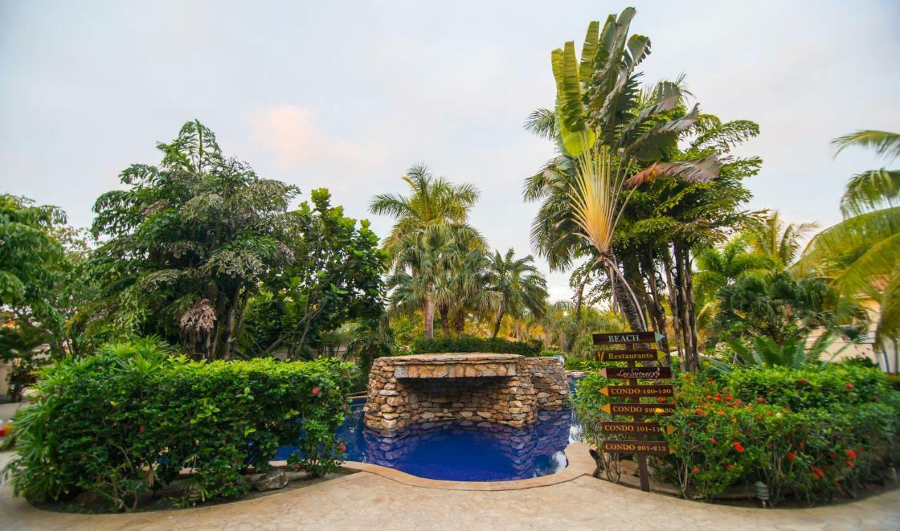 Mayan Princess Beach & Dive Resort West Bay Exterior foto
