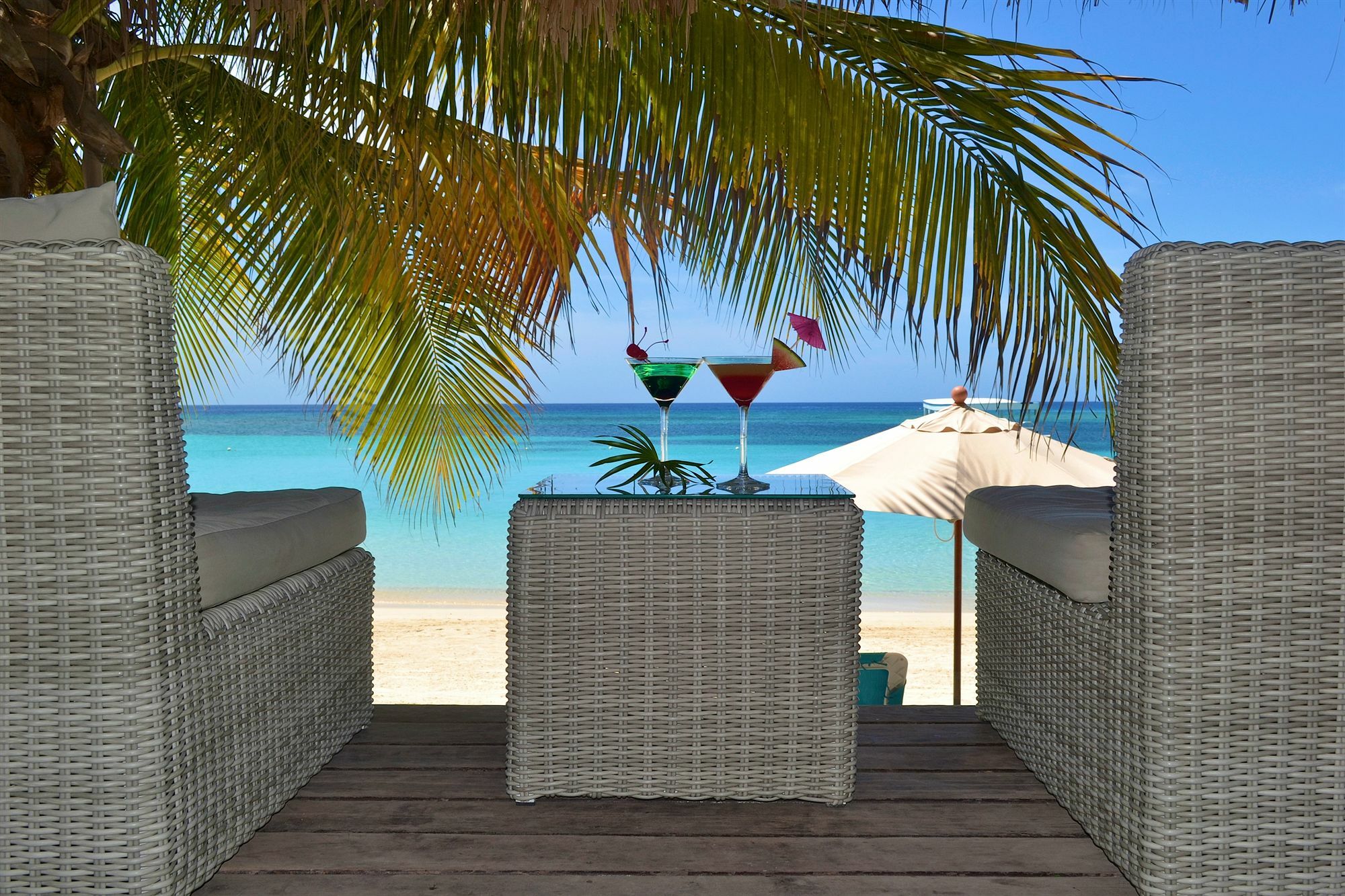 Mayan Princess Beach & Dive Resort West Bay Exterior foto
